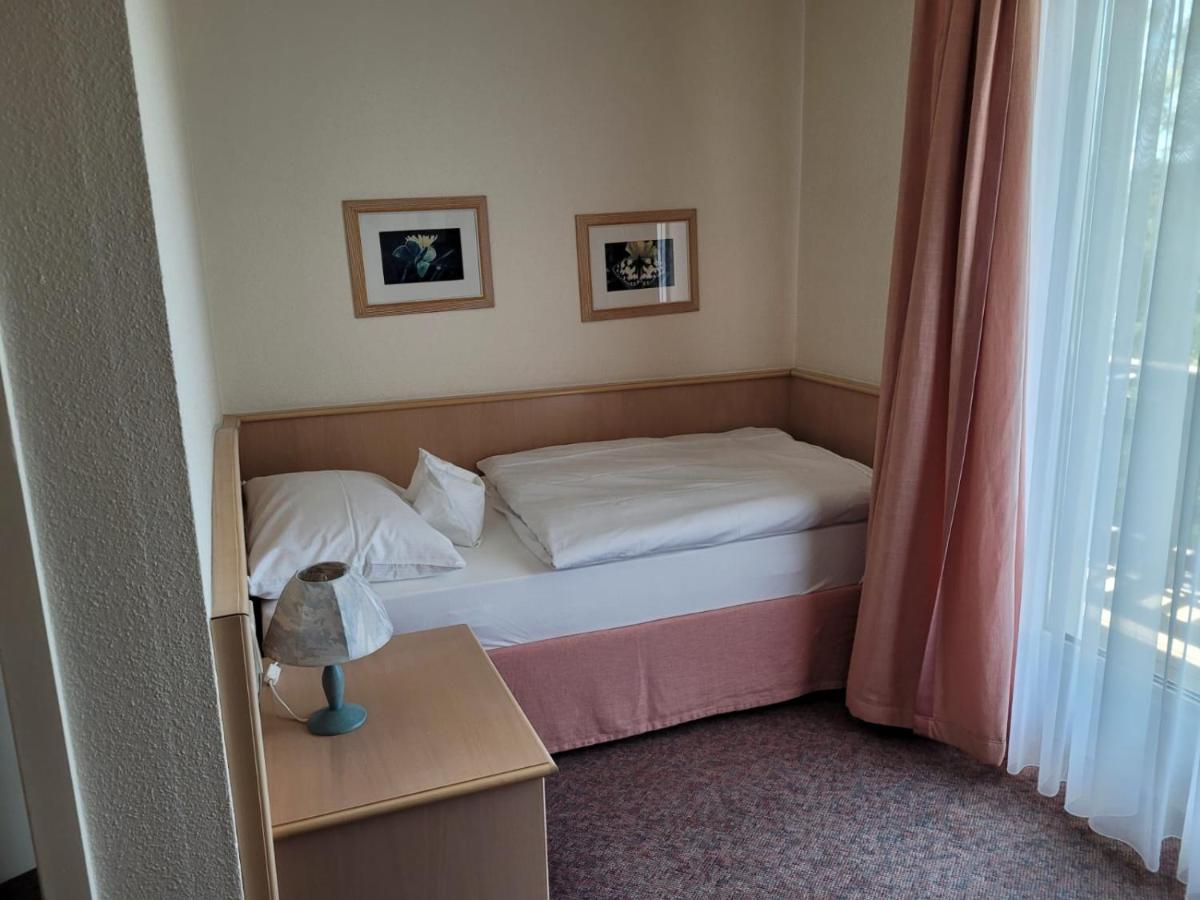 Hotel Sonnenhof Hinterzarten Szoba fotó